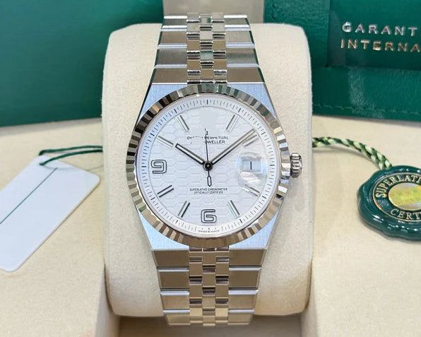 Classic Terrain automatic watch 40 mm